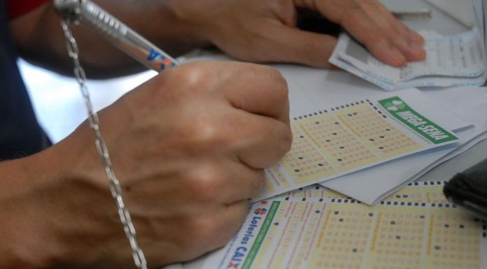 Mega-Sena pode pagar prêmio de R$ 17 milhões nesta quinta-feira (20)