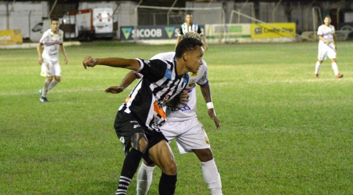 Athletic vence, pula para a terceira posição e encaminha a classificação