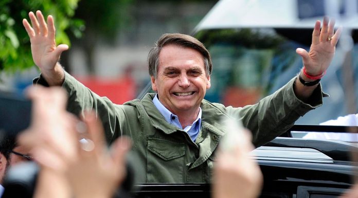 Jair Bolsonaro é eleito presidente e interrompe série de vitórias do PT