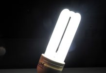 Conta de luz vai continuar com a bandeira tarifária vermelha em outubro