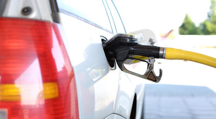Alta nos combustíveis eleva inflação em setembro