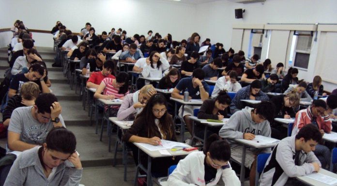 Cartões do Enem vão ser liberados nesta segunda-feira (22)