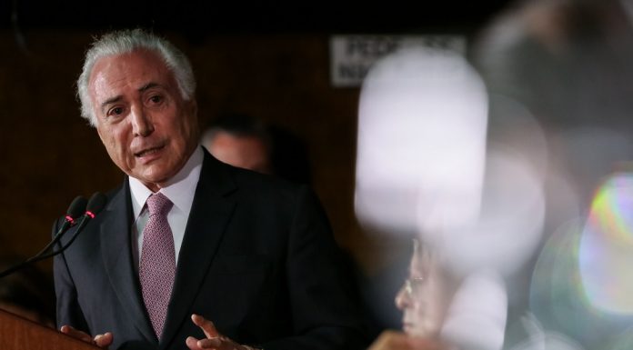 Temer aceita e sanciona reajuste dos ministros do STF
