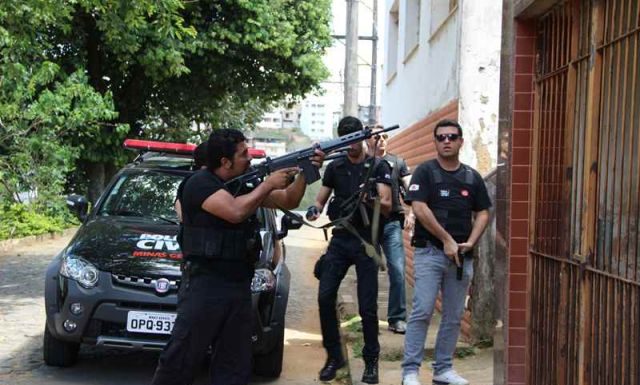 Dorense foi preso em Barbacena acusado de pornografia infantil