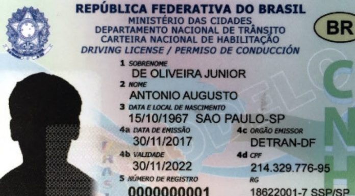 Novo modelo da Carteira Nacional de Habilitação só será implantado em 2022