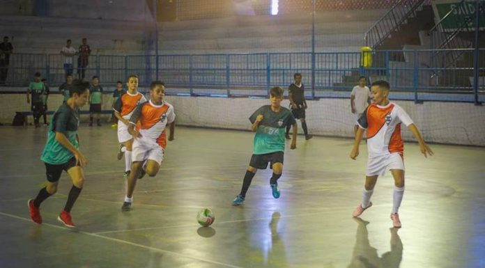 Festival de futsal de base reúne cerca de 150 atletas