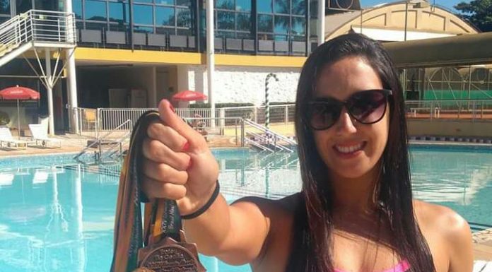 Barrosense Ana Carolina Morais fatura mais 4 medalhas na natação
