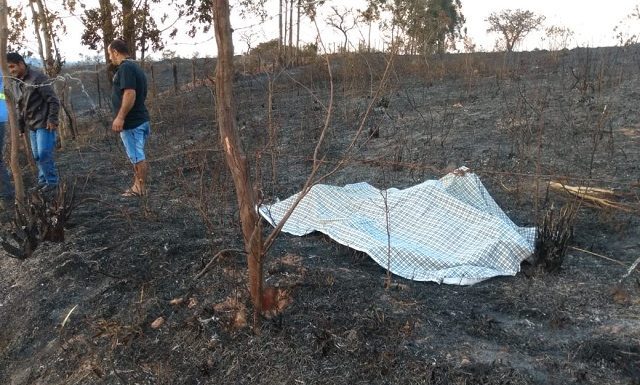 Incêndio em vegetação foge do controle e sitiante acaba morrendo