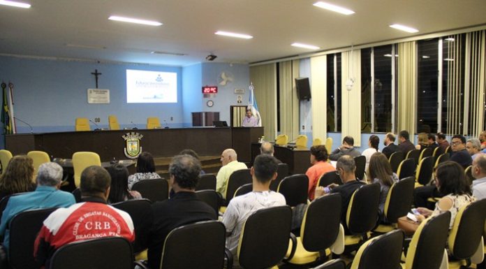 CÂMARA DE BARROSO PROMOVEU SEMINÁRIO PARA FUTUROS VEREADORES