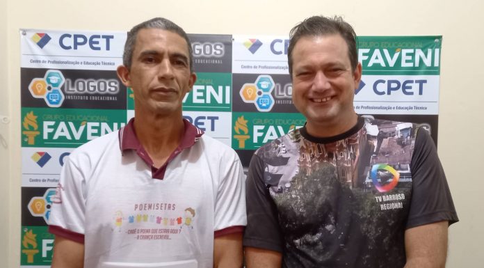 O poeta e escritor Emerson Carlos de Melo, fala sobre a história de Barroso na LOGOS